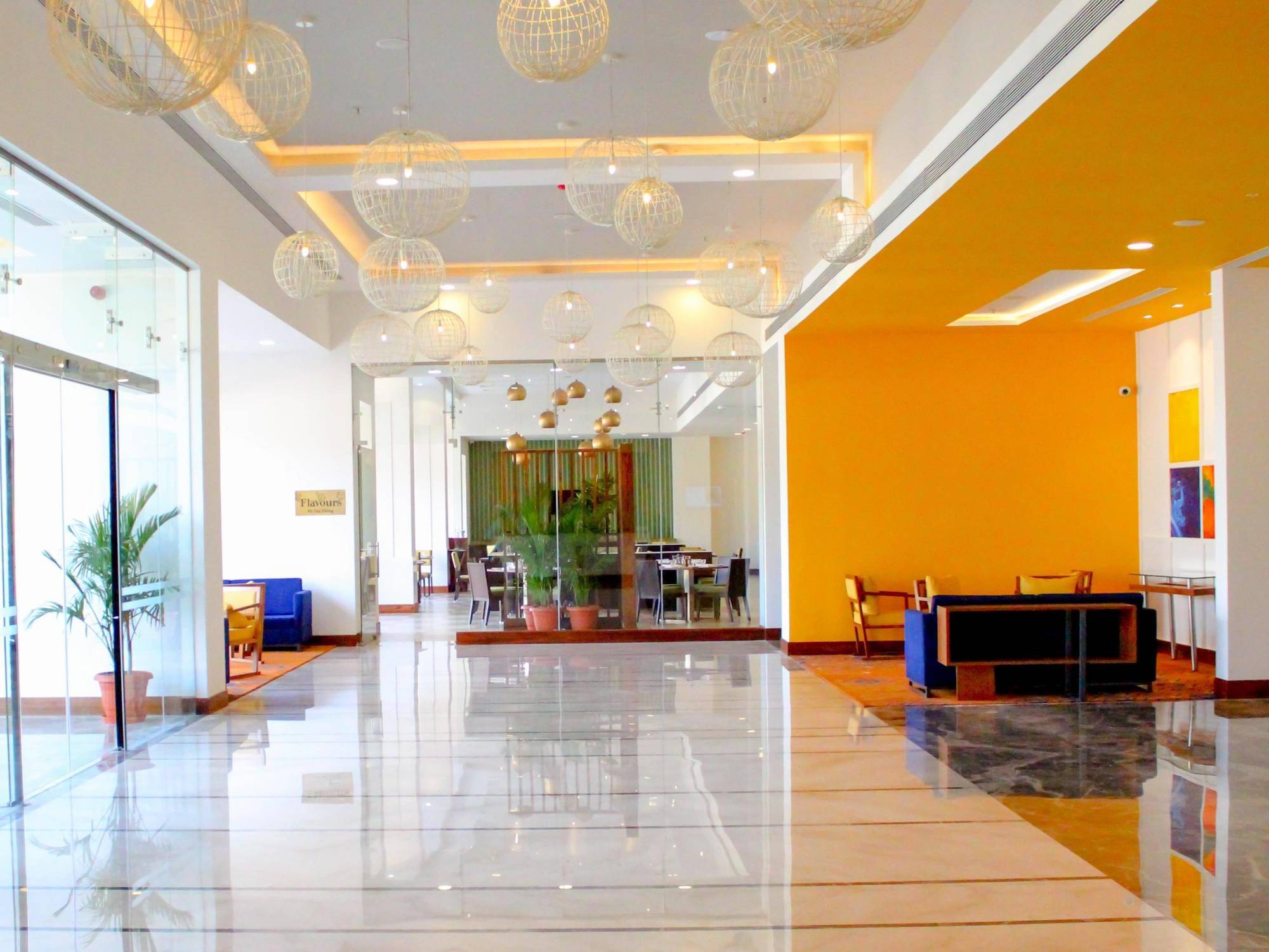 Kalyan Grand - a business hotel Vandalur Bagian luar foto
