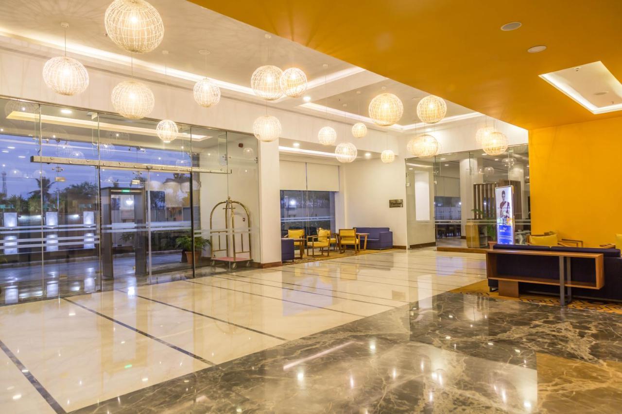 Kalyan Grand - a business hotel Vandalur Bagian luar foto